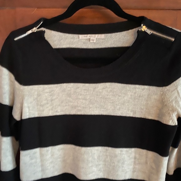 Gap black and gray stripes sweater dress - Picture 3 of 3